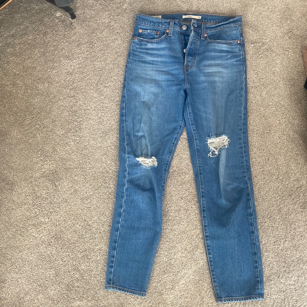 Levi’s wedgie jeans
